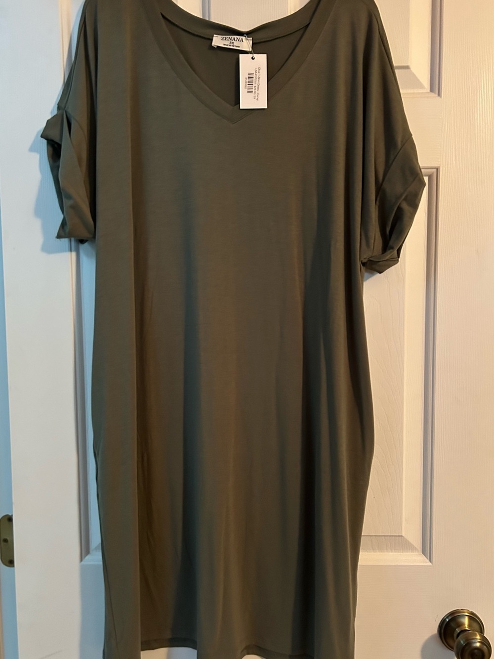NWT Zenana Outfitters Olive Green V-Neck Short Sleeve Tunic 3X